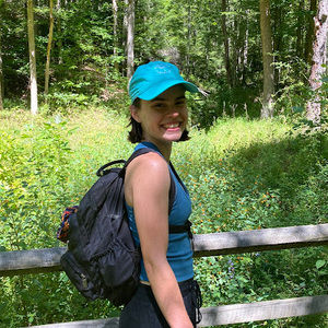 Meet your Posher, Leah